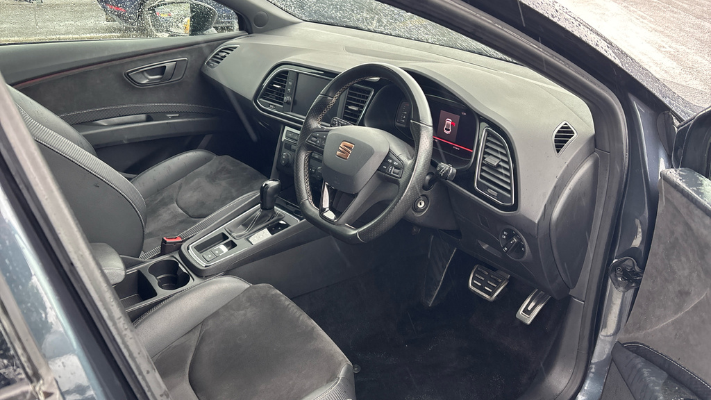 Seat Leon 1.5 Tsi Evo 150 Fr Black Edition Ez Dsg Black #9