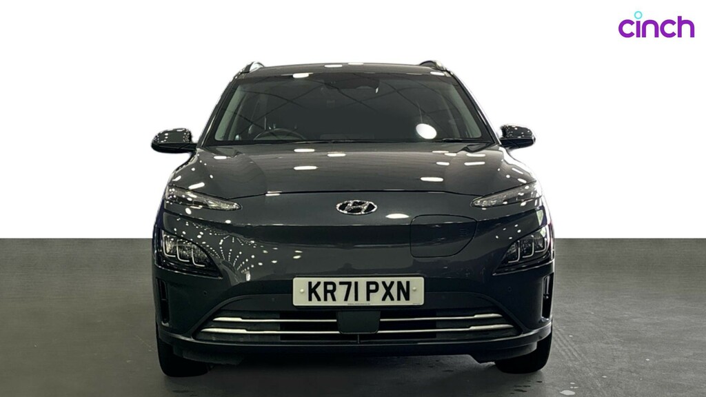 Hyundai Kona Hatchback Red #8