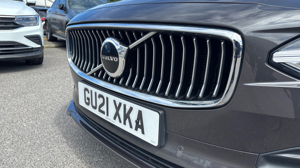 Volvo V90 B4 R-design Grey #45