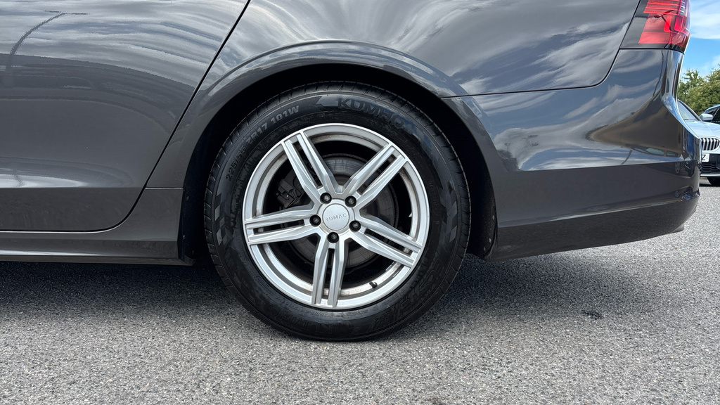 Volvo V90 B4 R-design Grey #19