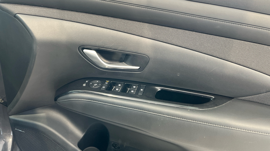 Hyundai Tucson Ultimate Grey #38