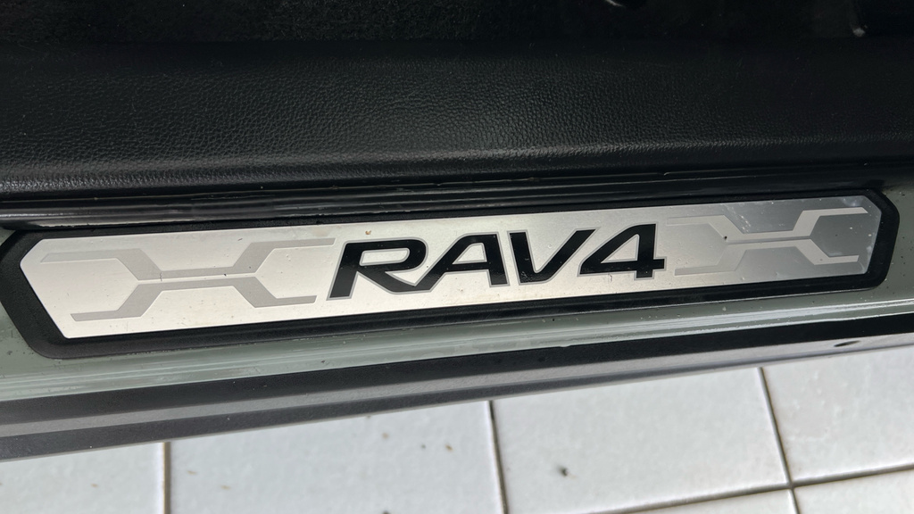 Toyota Rav 4 Design #40