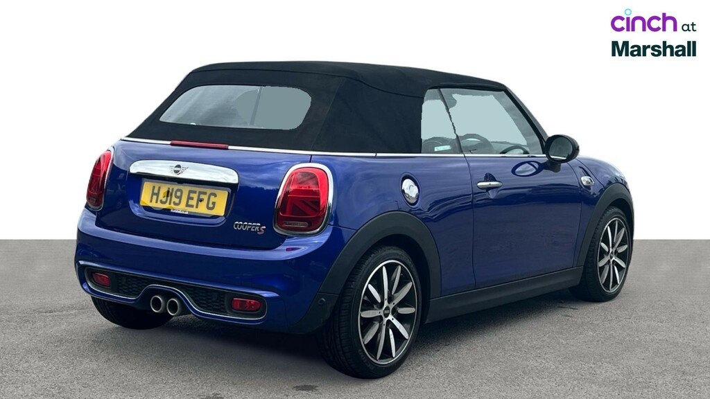 Mini Convertible 2.0 Cooper S Classic II Comfortnav Pk Red #3
