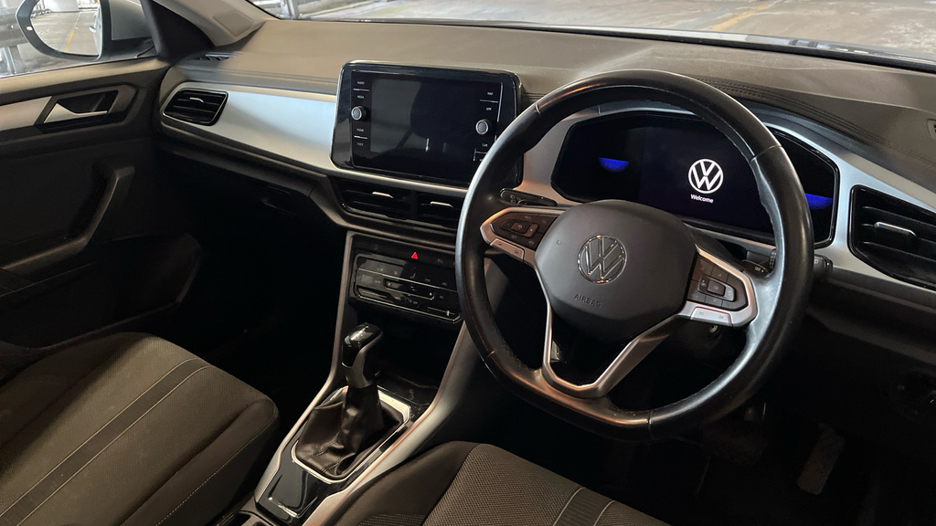Volkswagen T-Roc 1.0 Tsi Active Black #11