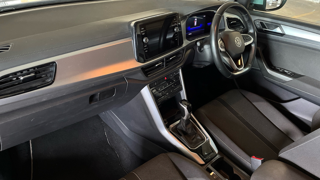 Volkswagen T-Roc 1.0 Tsi Active Black #12