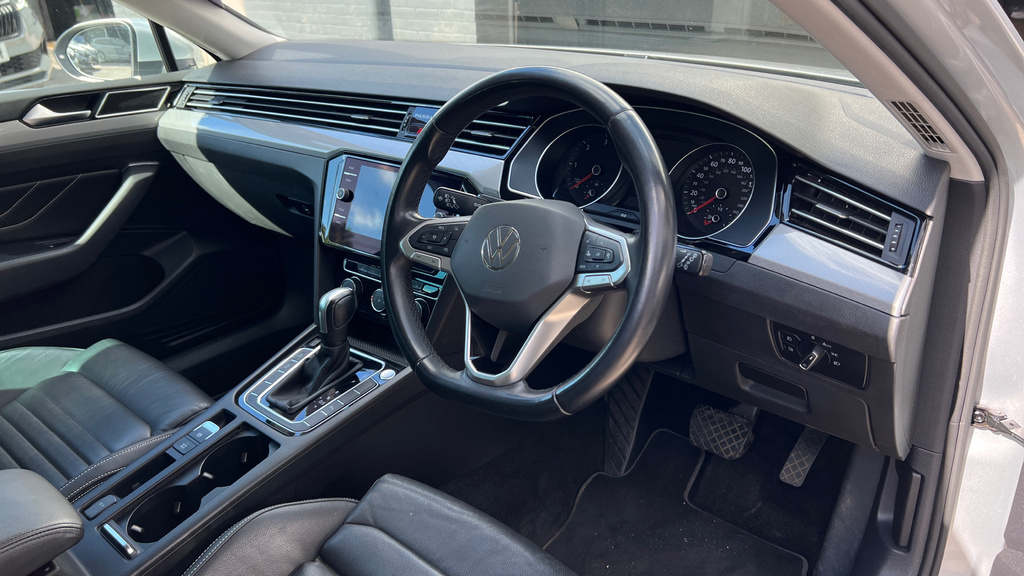 Volkswagen Passat 2L Se Nav Grey #9