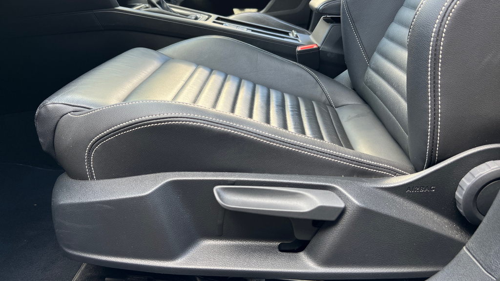 Volkswagen Passat 2L Se Nav Grey #32