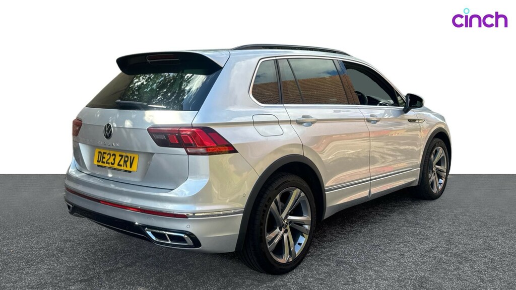 Volkswagen Tiguan Elegance White #3