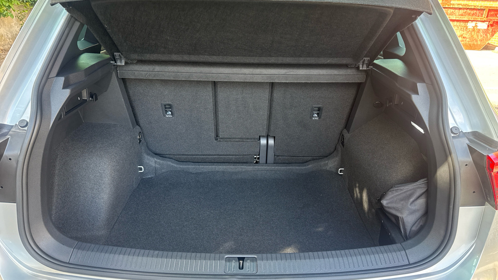 Volkswagen Tiguan Elegance White #16