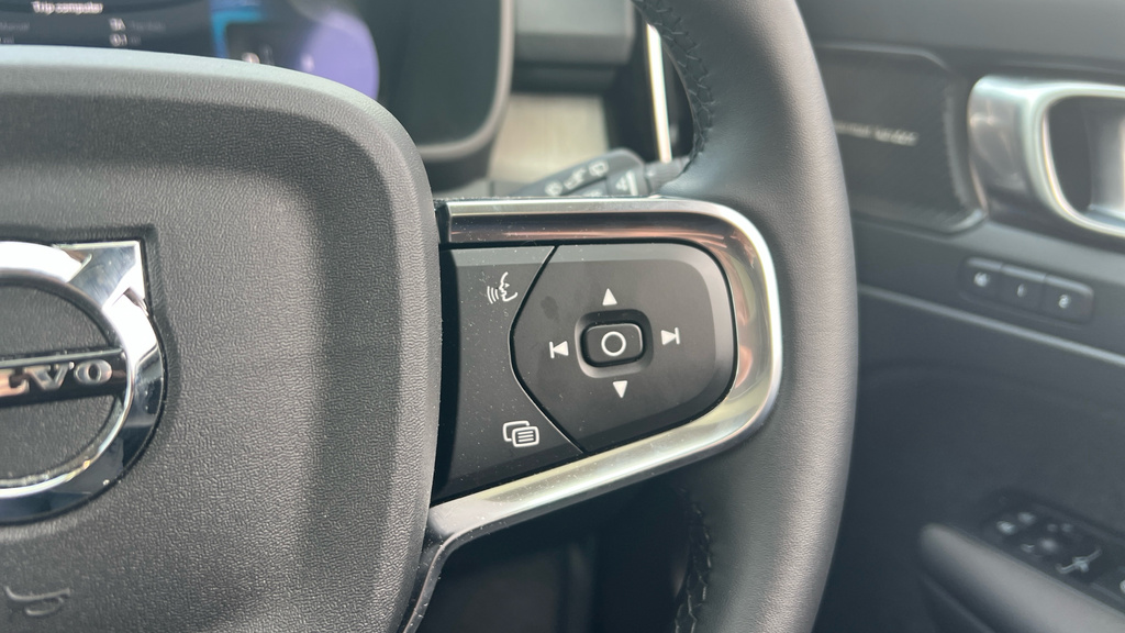 Volvo XC40 Xc40 2.0 B3p Plus Black Edition Blue #28