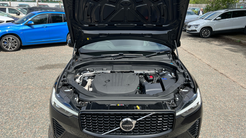 Volvo XC60 2.0 B4p Plus Dark Grey #19