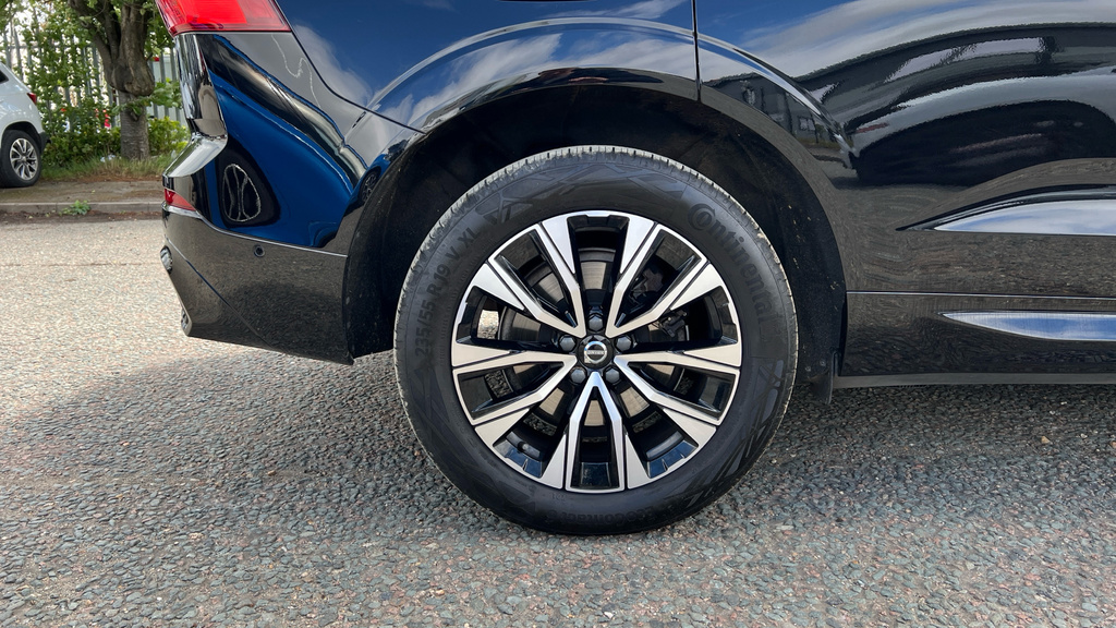 Volvo XC60 2.0 B4p Plus Dark Grey #21