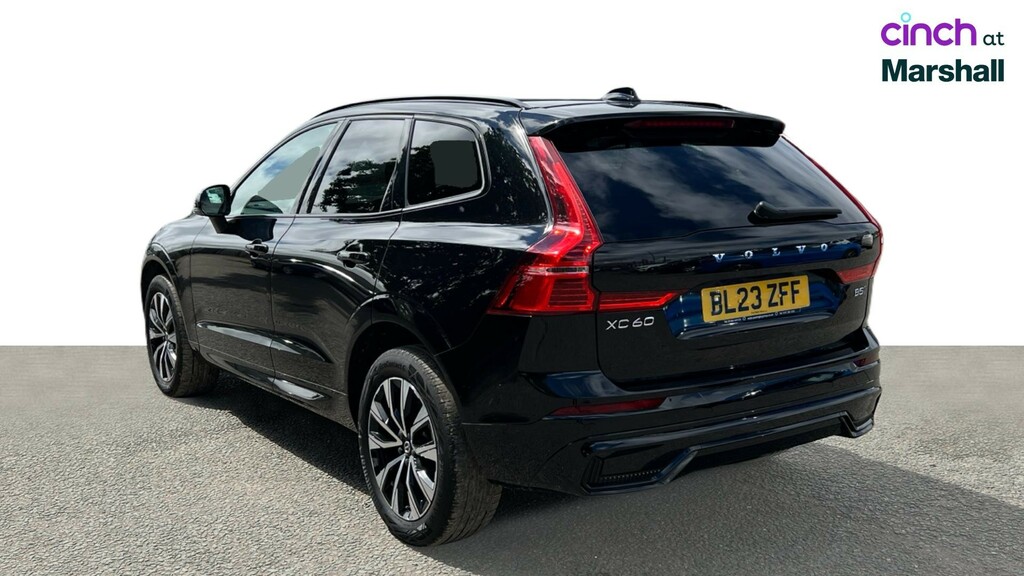 Volvo XC60 2.0 B4p Plus Dark Grey #5