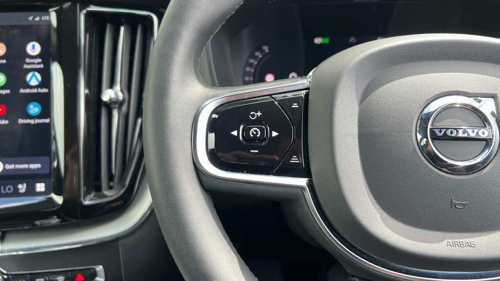 Volvo XC60 2.0 B4p Plus Dark Grey #12