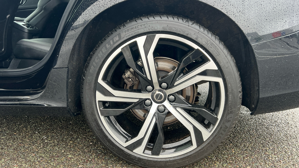 Volvo V60 2.0 B4p Plus Dark 7 Speed Grey #20