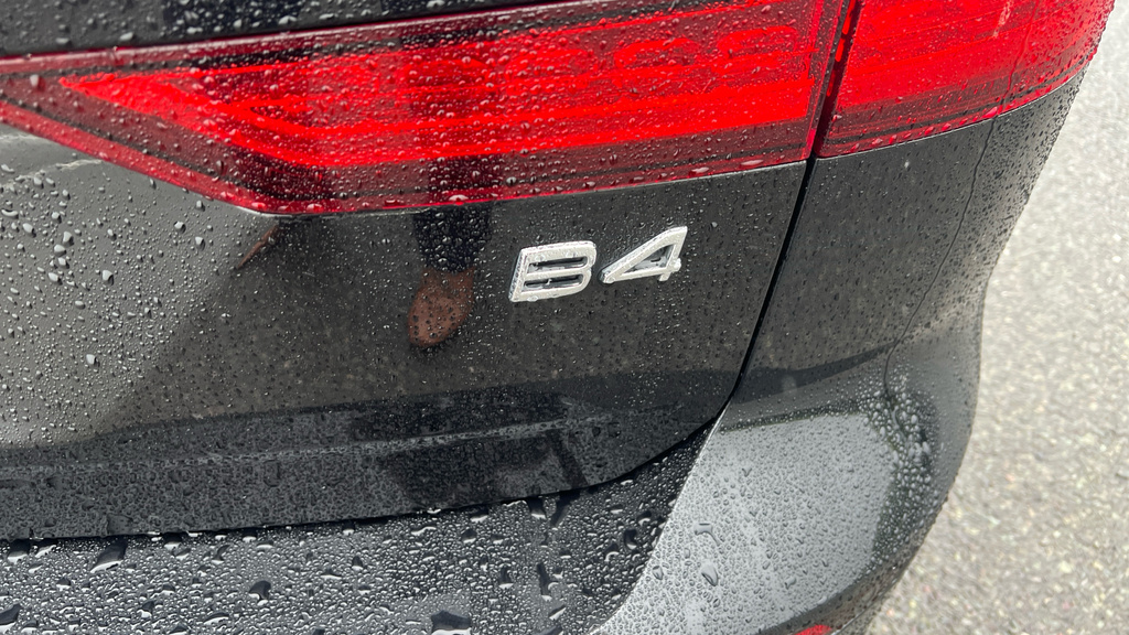 Volvo V60 2.0 B4p Plus Dark 7 Speed Grey #38