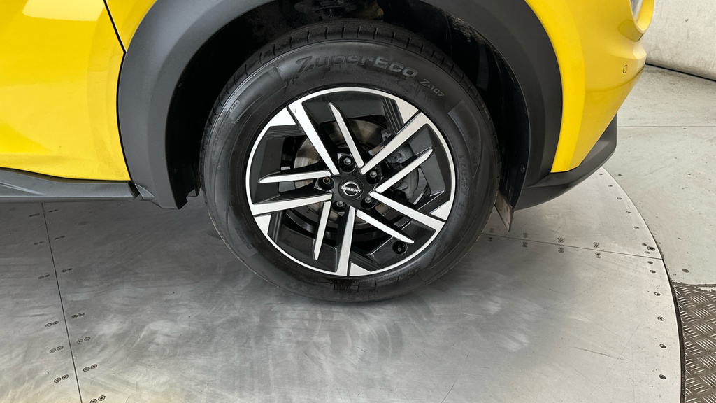 Nissan Juke Tekna Grey #26