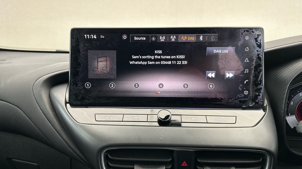 Nissan Juke Tekna Grey #16