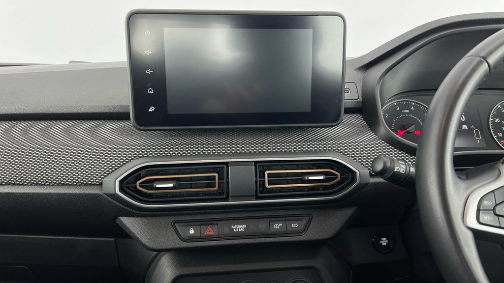 Dacia Sandero Stepway 1.0 Tce Extreme Cvt White #17