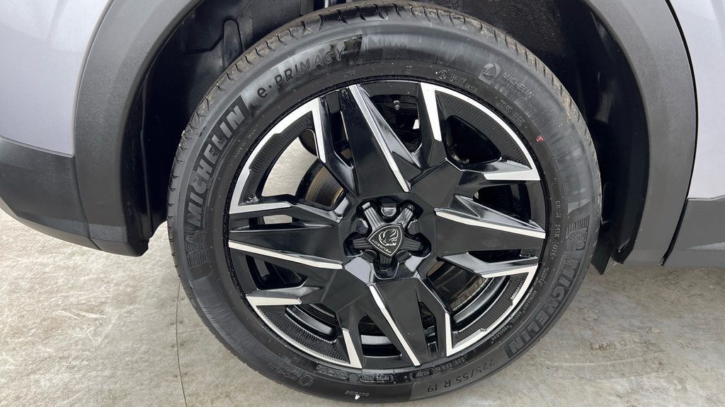 Peugeot 3008 Gt White #28