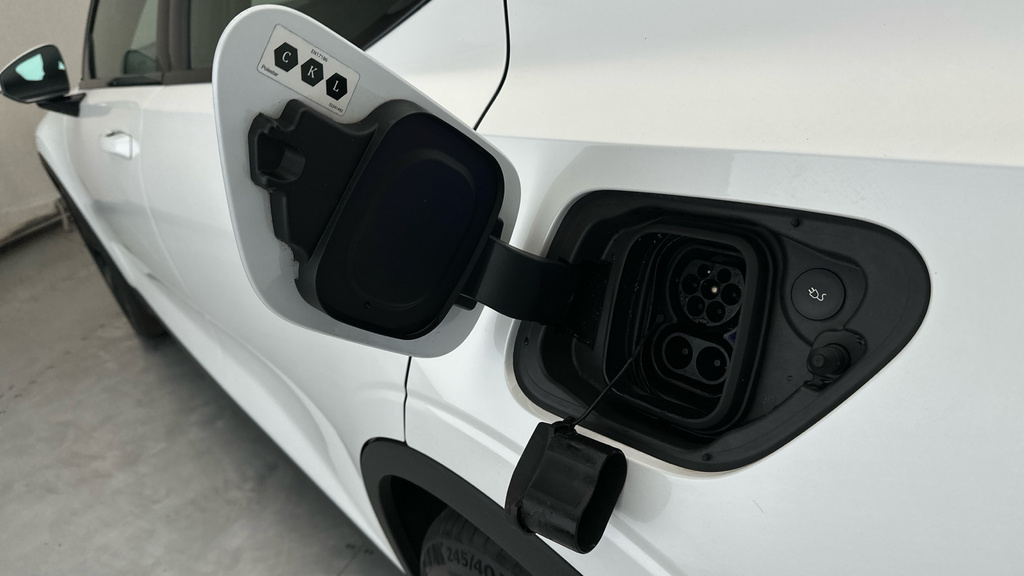 Polestar 2 Dual Motor 78Kwh Long Range Fastback 4Wde Black #33