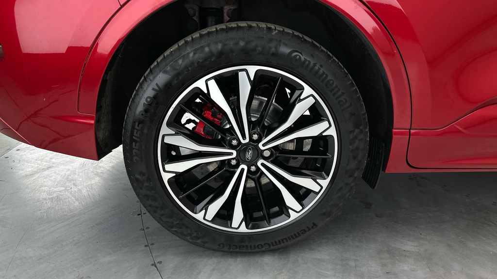 Ford Kuga 2.5 Phev St-line Edition Cvt Black Pack Red #31