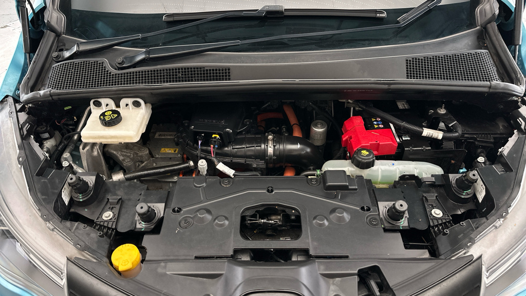 Renault Zoe Gt Line Red #24