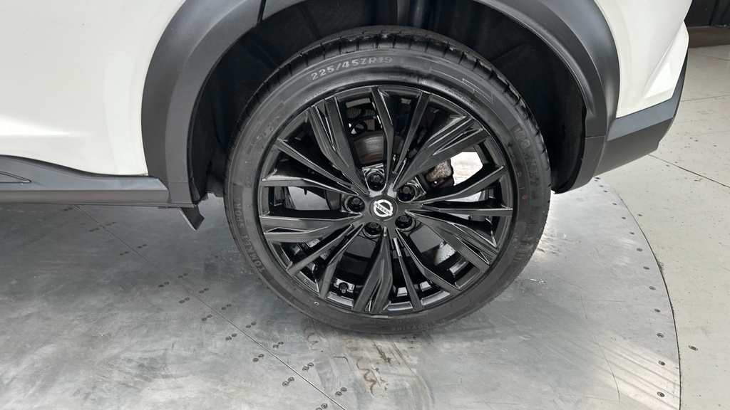 Nissan Juke Juke Acenta Dig-t Red #24