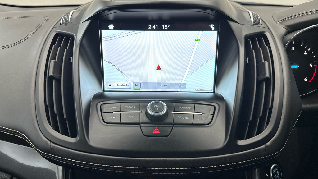 Ford Kuga 1.5 Ecoboost Titanium 2Wd Red #17