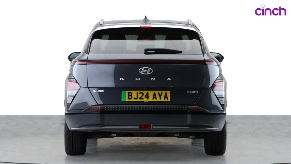 Hyundai Kona Hatchback White #5