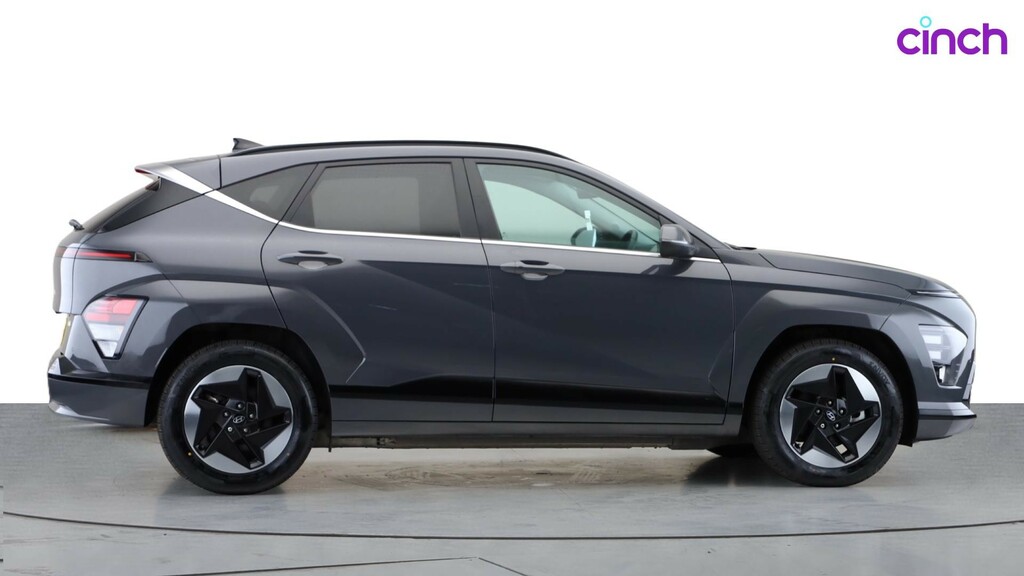 Hyundai Kona Hatchback White #2