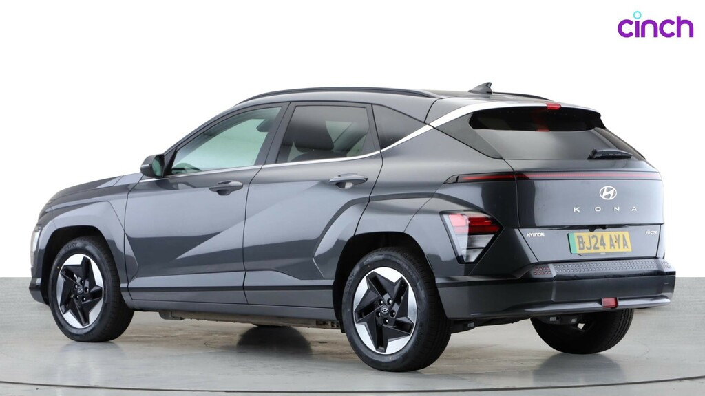 Hyundai Kona Hatchback White #6