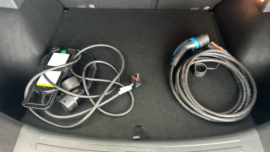 MG ZS 115Kw Se Ev Long Range 73Kwh White #29