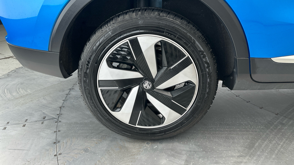 MG ZS 115Kw Se Ev Long Range 73Kwh White #25