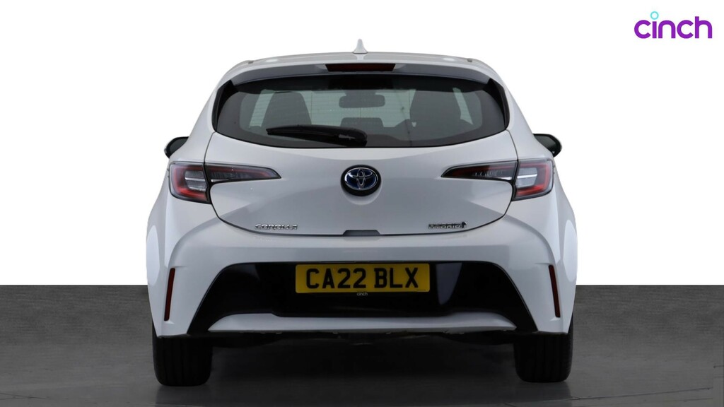 Toyota Corolla 1.8 Icon Tech 121 Bhp White #4