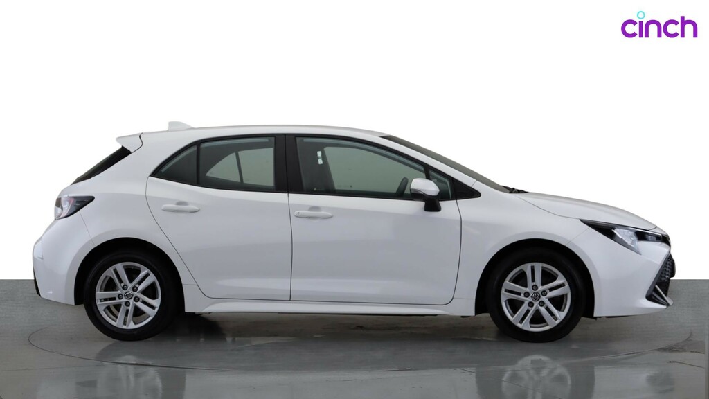 Toyota Corolla 1.8 Icon Tech 121 Bhp White #2