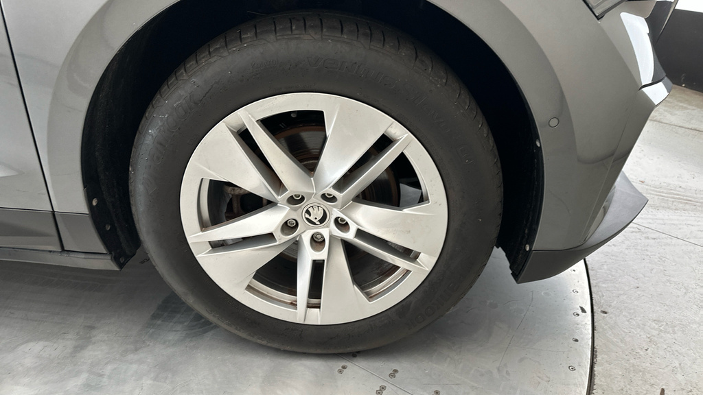 Skoda ENYAQ 60 Grey #28