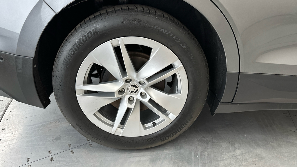 Skoda ENYAQ 60 Grey #27