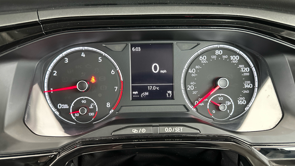 Volkswagen Polo Hatchback White #17