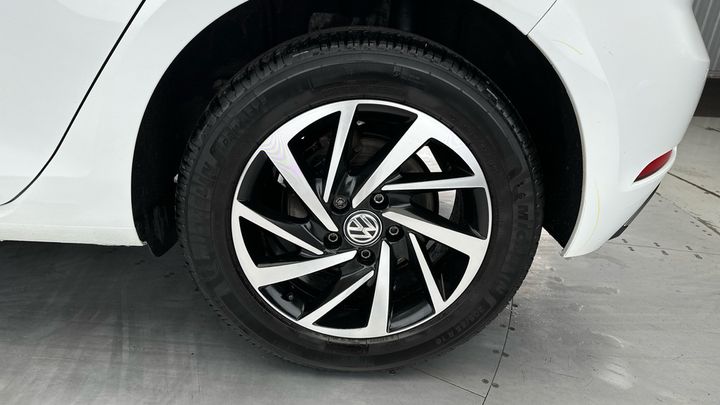 Volkswagen Golf Golf R Tsi 4Motion S-a Grey #25