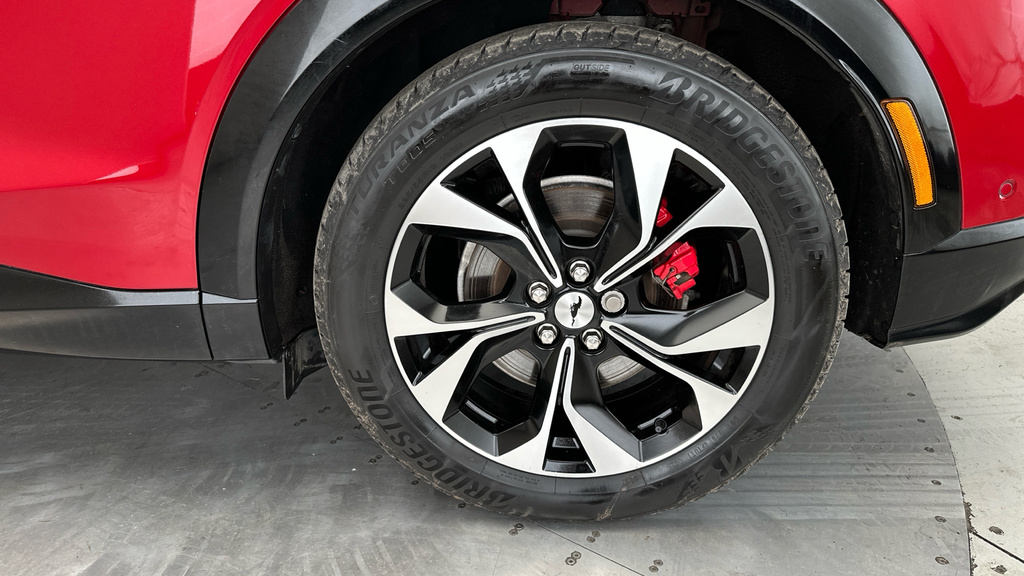 Ford Mustang Mach-E 258Kw Premium 91Kwh Red #26