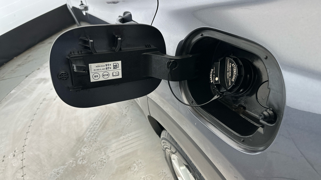 Hyundai Tucson Suv Grey #26