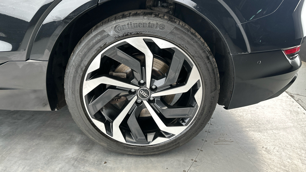 Audi E-tron 50 Technik Suv Quattro 71.2Kwh Blue #26