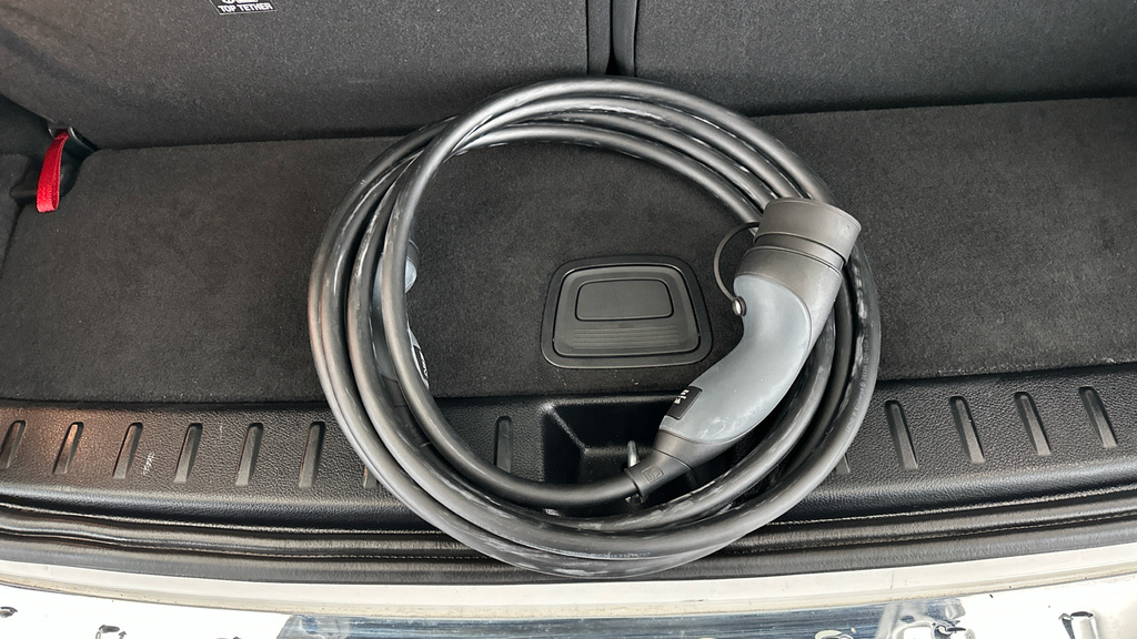 Mercedes-Benz EQB Suv Black #28