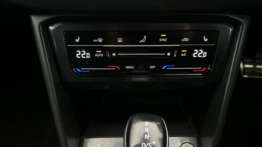 Volkswagen Tiguan Active Grey #14