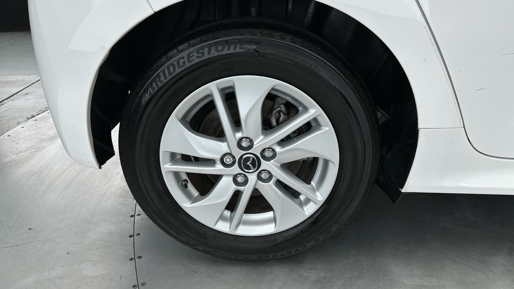 Mazda 2 2 Hybrid 1.5I Hybrid Agile Cvt Hatchback Grey #23