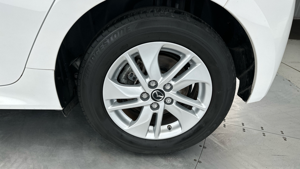 Mazda 2 2 Hybrid 1.5I Hybrid Agile Cvt Hatchback Grey #22