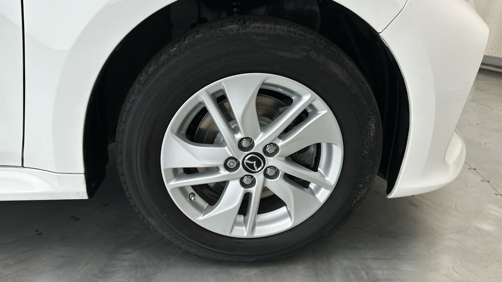 Mazda 2 2 Hybrid 1.5I Hybrid Agile Cvt Hatchback Grey #24