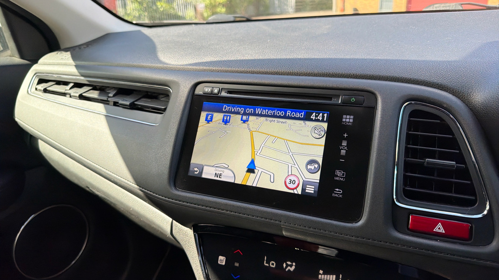 Honda Hr-V I-vtec Ex White #12