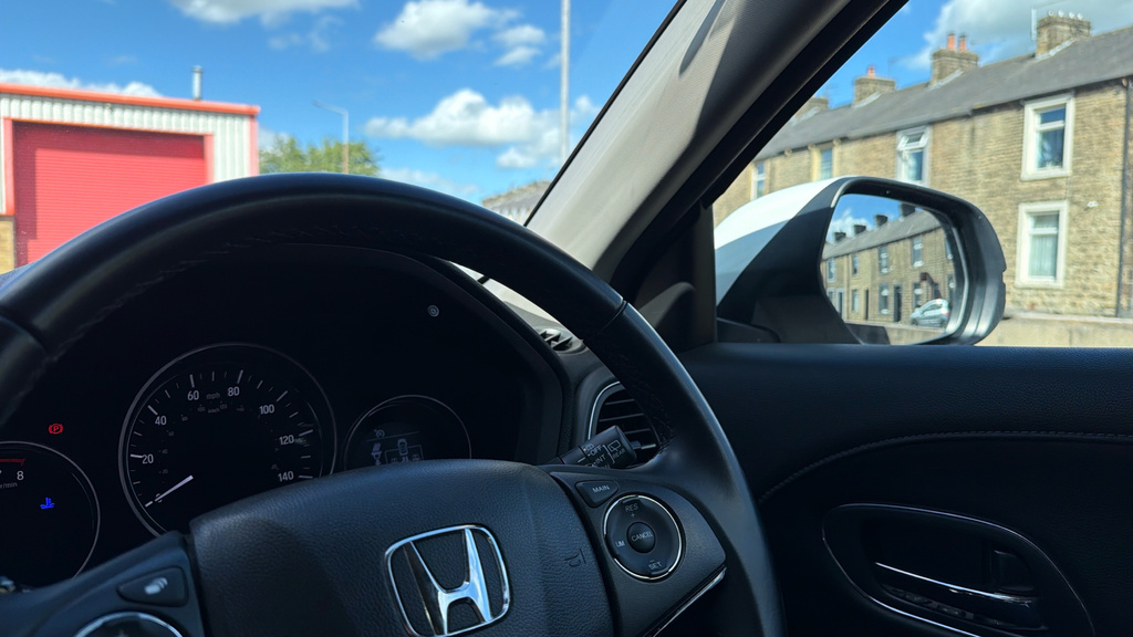 Honda Hr-V I-vtec Ex White #29